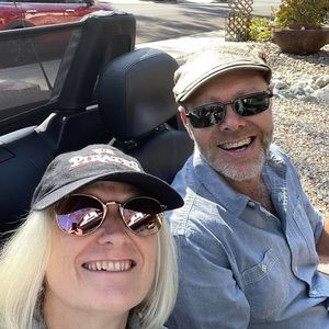 Meet your Posher, Angela